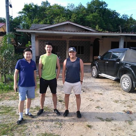 Homestay Jertih Besut Terengganu Exterior foto